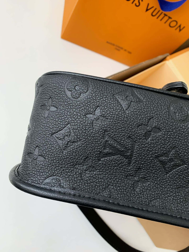 Bolsa Louis Vuitton Diana Noir
