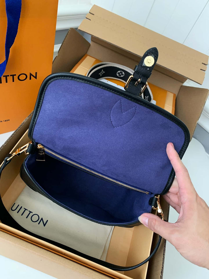 Bolsa Louis Vuitton Diana Noir