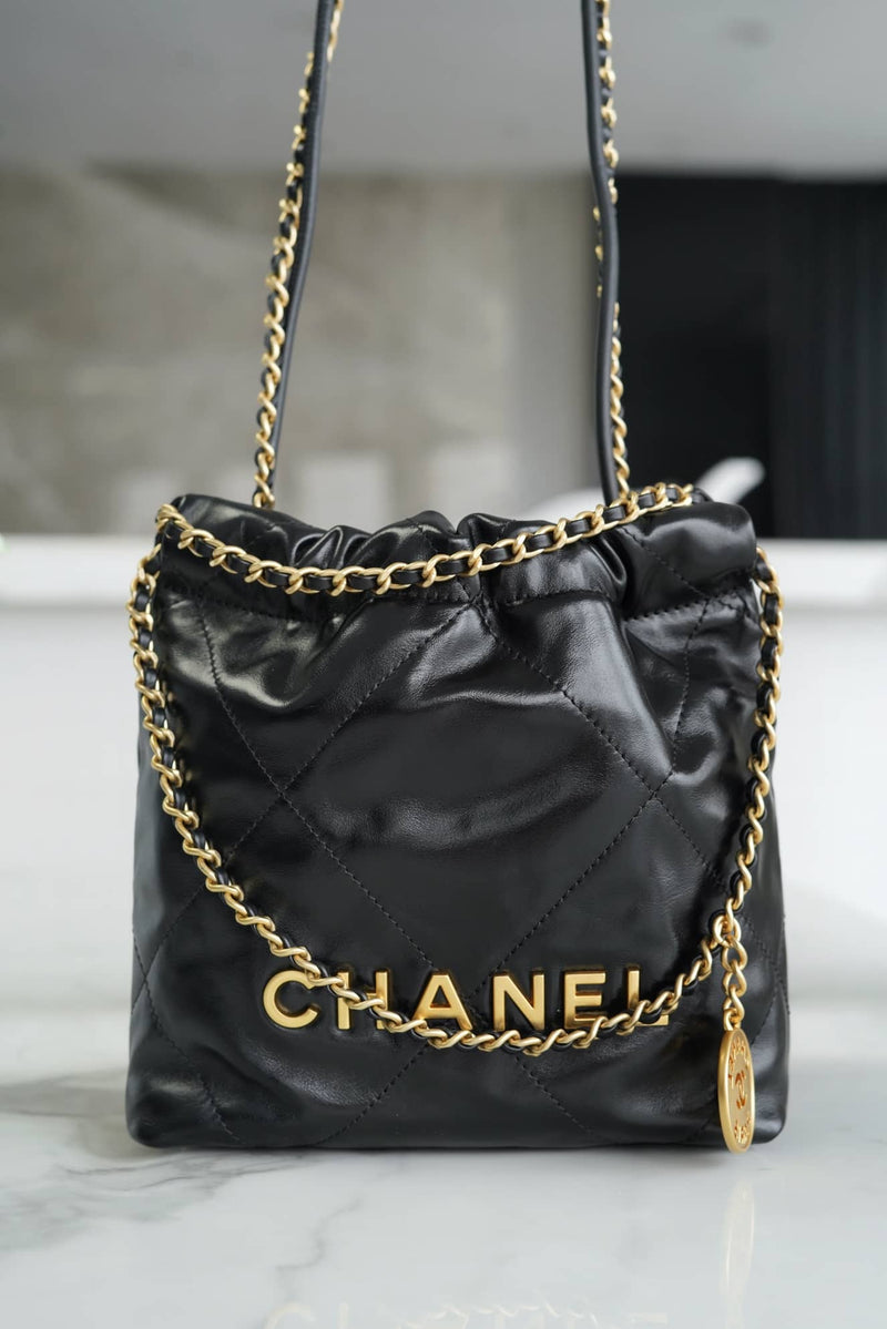 Bolsa CHANEL 23s 22Mini bag