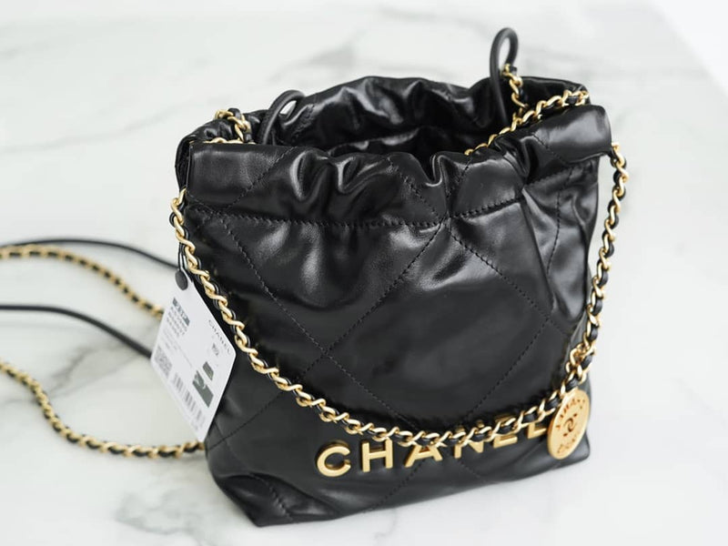 Bolsa CHANEL 23s 22Mini bag
