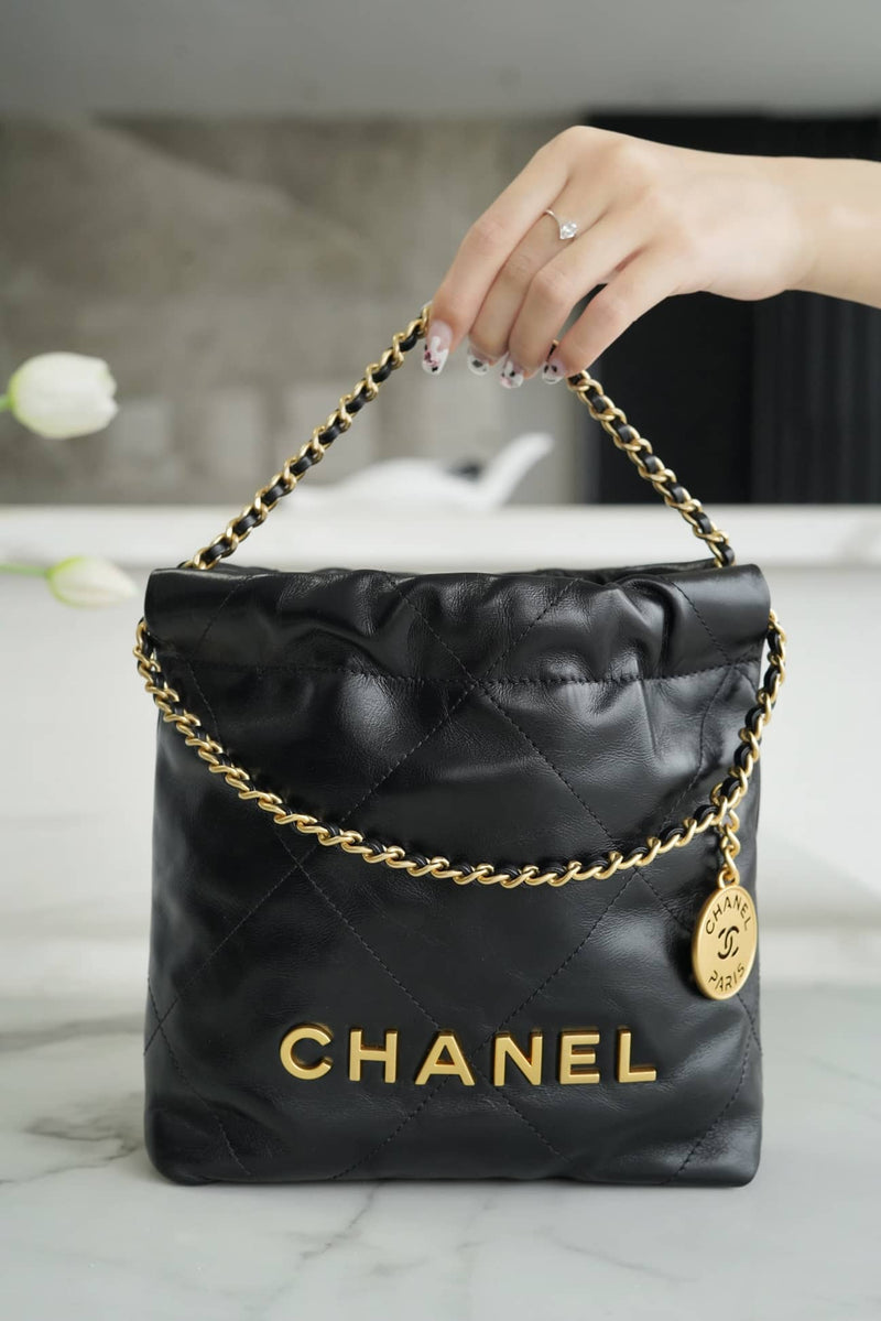 Bolsa CHANEL 23s 22Mini bag