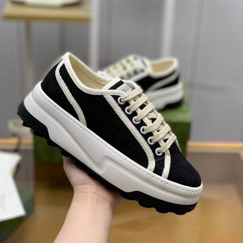 Tênis Gucci