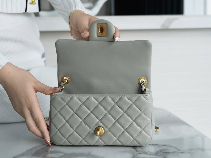 Bolsa CHANEL CF20CM Mini