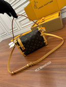 Bolsa Louis Vuitton SIDE TRUNK