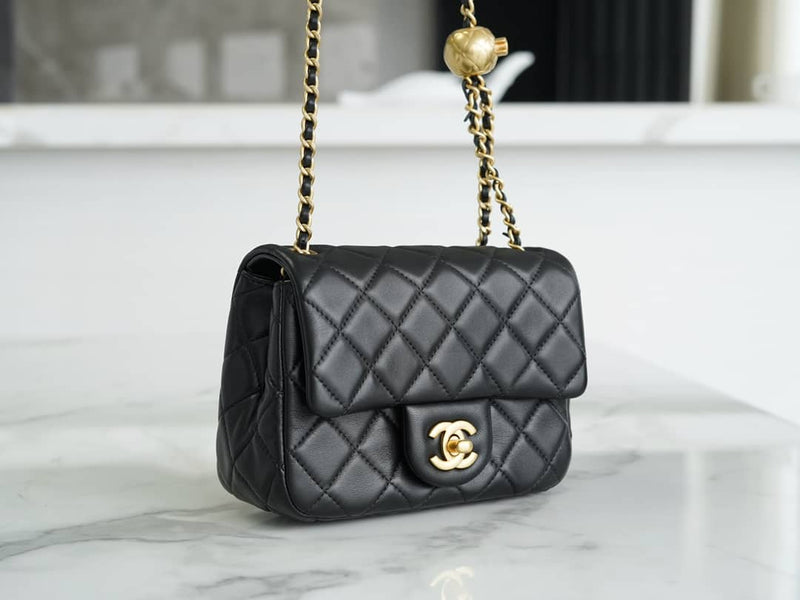 Bolsa CHANEL 18CM