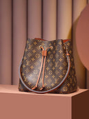 Bolsa Louis Vuitton NéoNoé