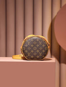Bolsa Louis Vuitton Boite Chapeau Souple PM