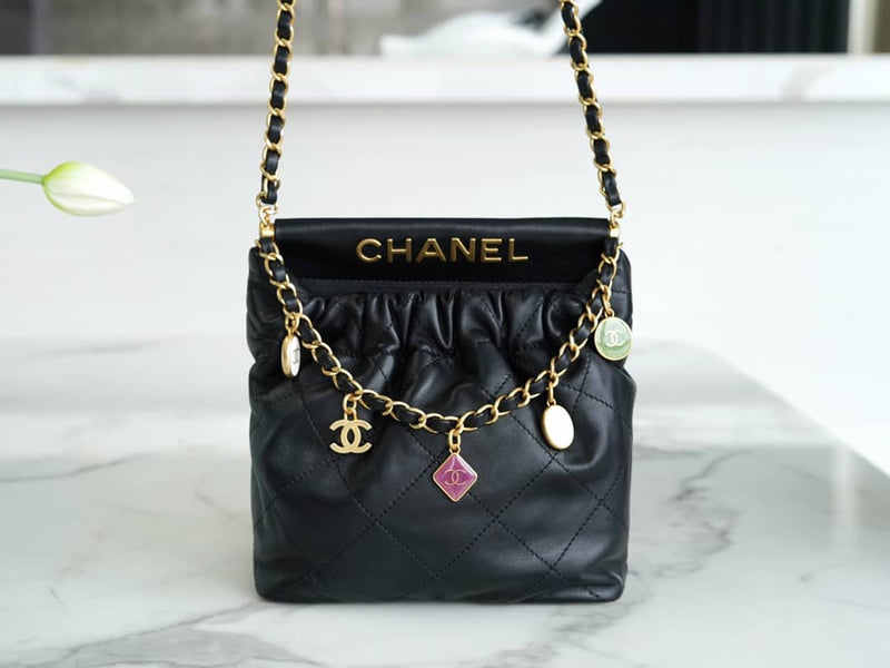 Bolsa CHANEL 23p mini 22bag