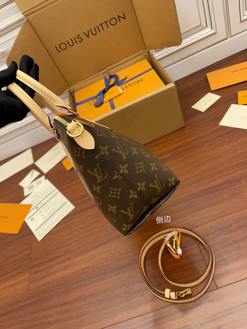 Bolsa Louis Vuitton Boétie PM
