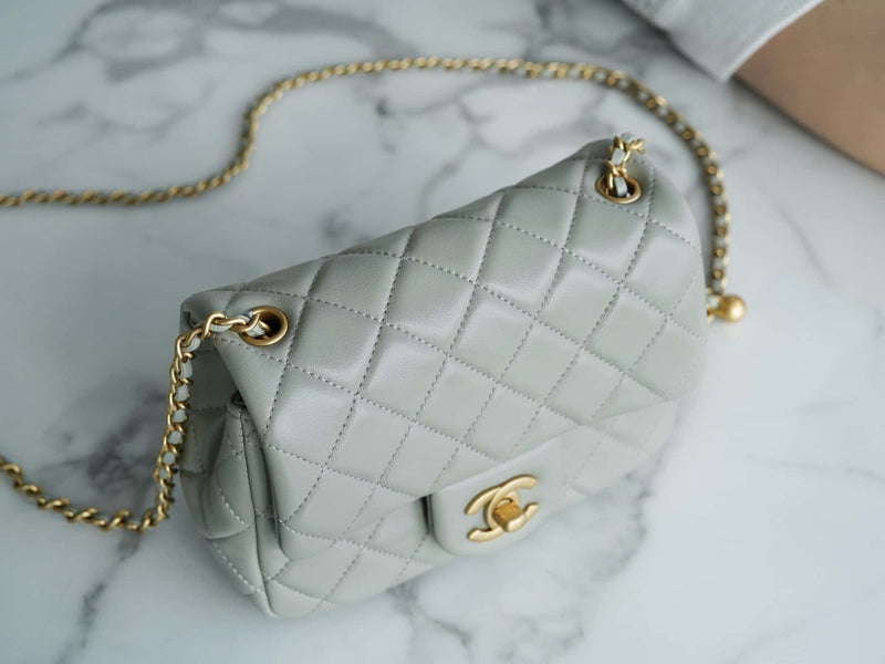 Bolsa CHANEL 22C