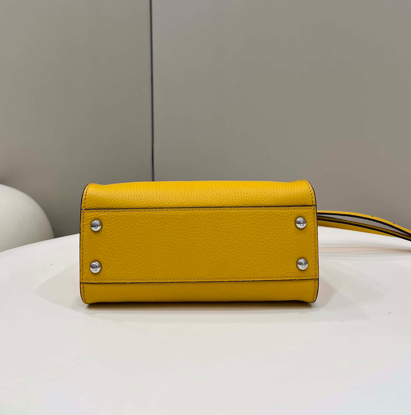 Bolsa FENDI Peekaboo