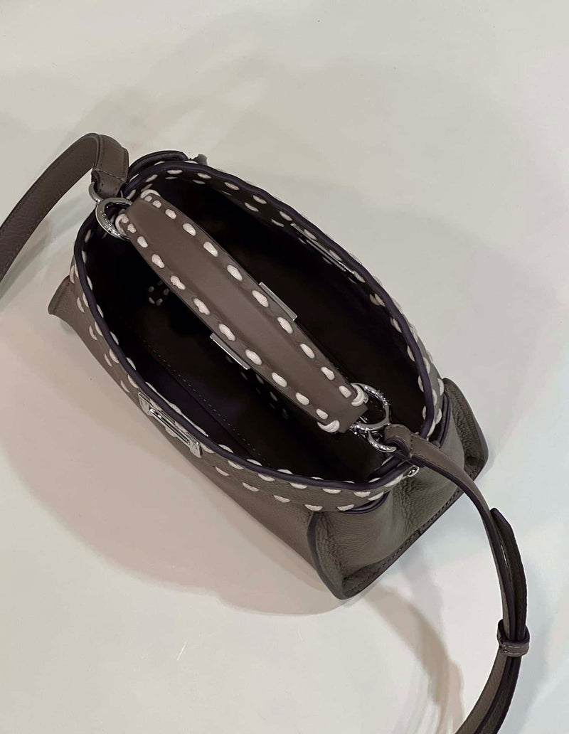 Bolsa FENDI Peekaboo