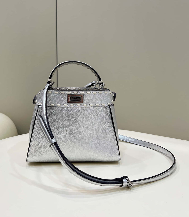 Bolsa FENDI Peekaboo