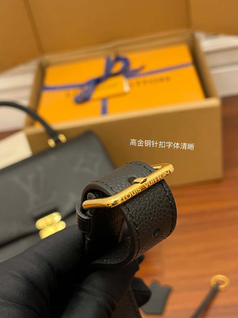 Bolsa Louis Vuitton Madeleine MM