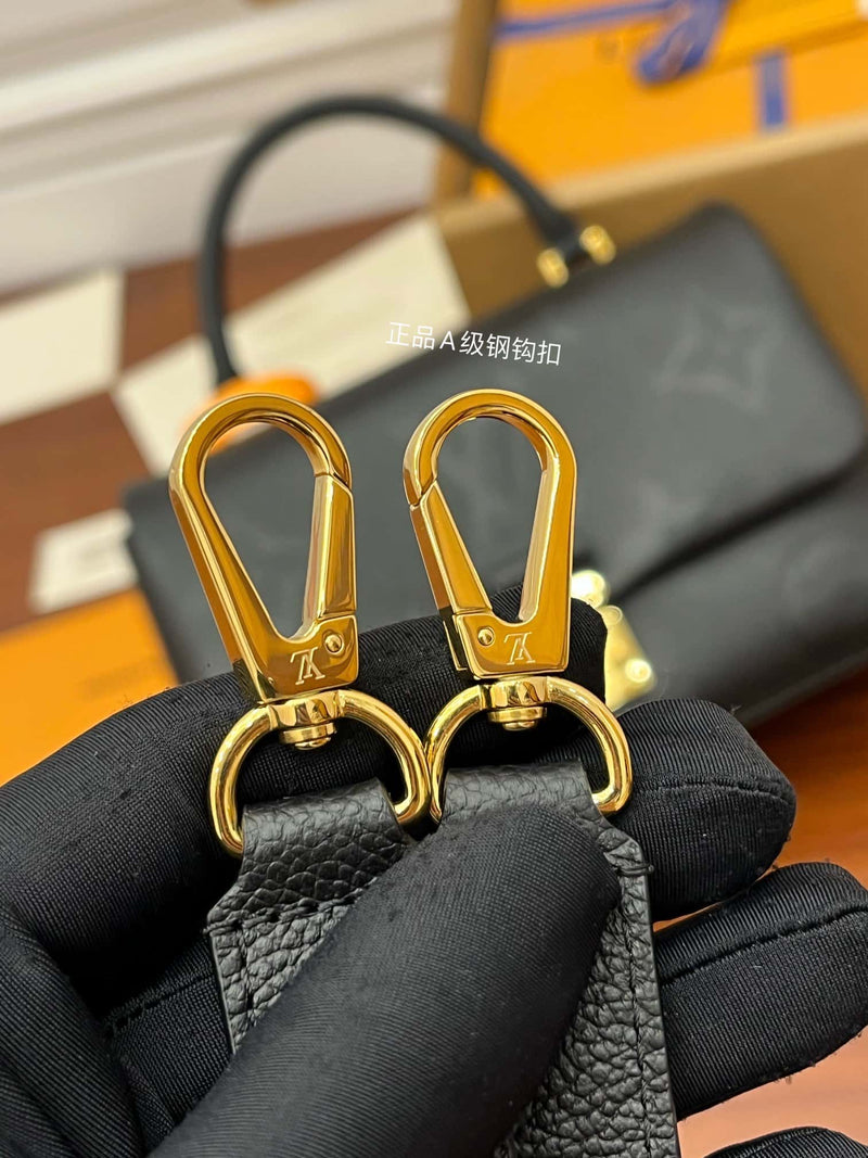Bolsa Louis Vuitton Madeleine MM