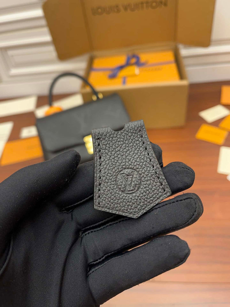 Bolsa Louis Vuitton Madeleine MM