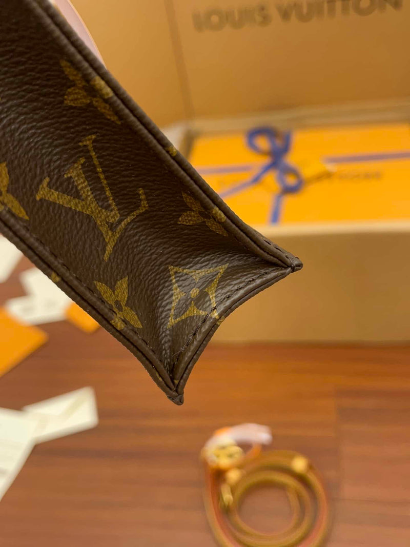 Bolsa Louis Vuitton Petit Sac Plat
