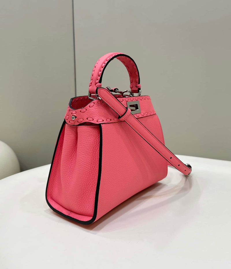 Bolsa FENDI peekaboo