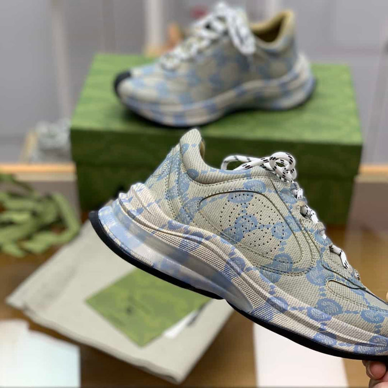 Tênis Gucci