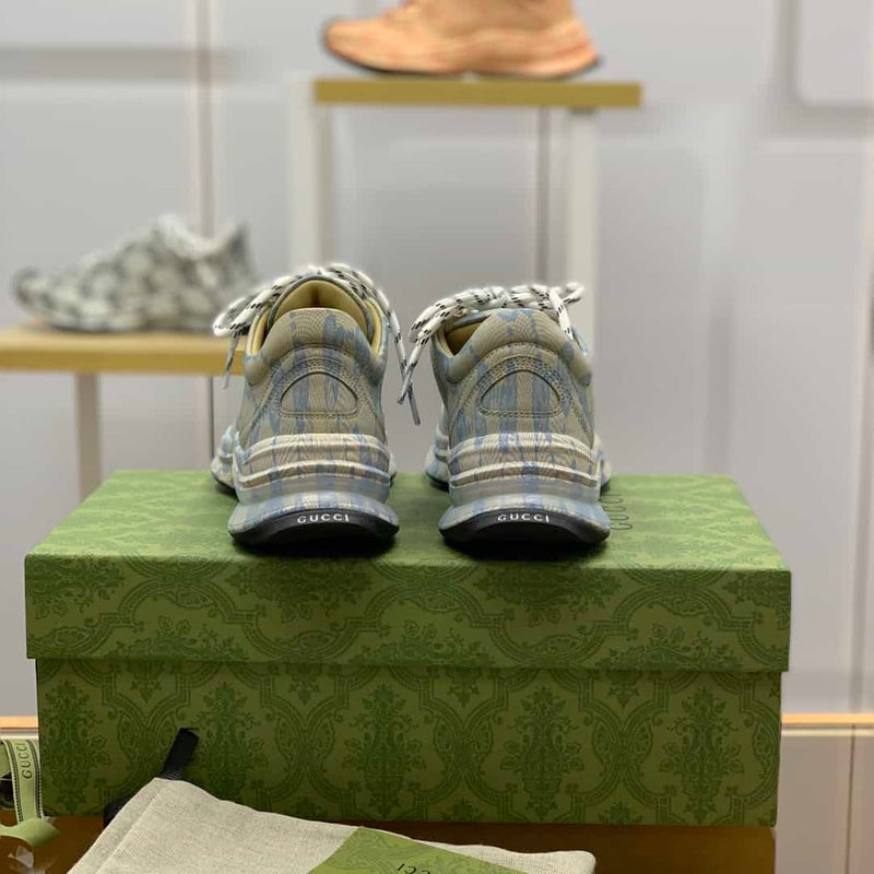 Tênis Gucci
