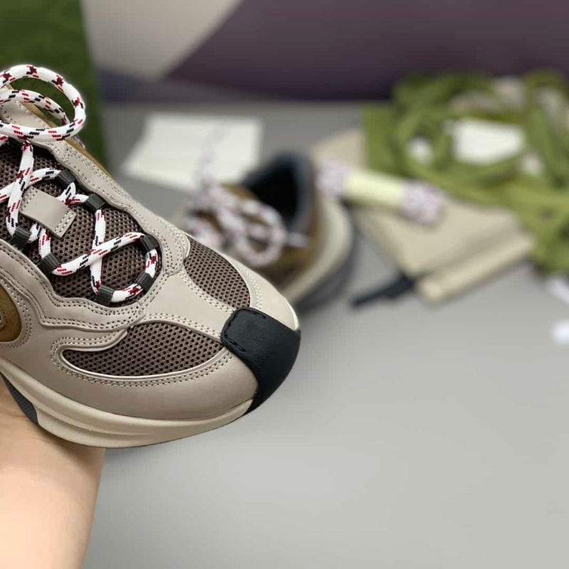 Tênis Gucci