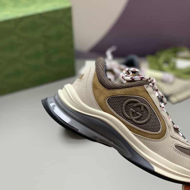 Tênis Gucci