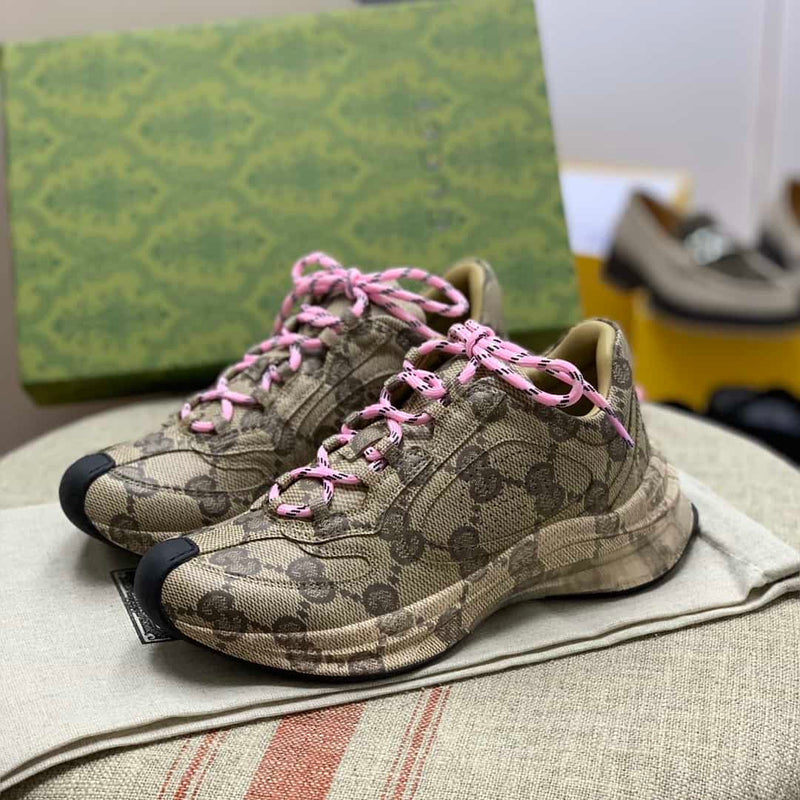 Tênis Gucci