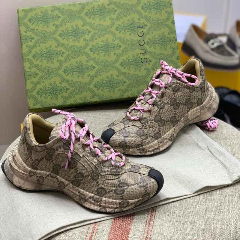 Tênis Gucci