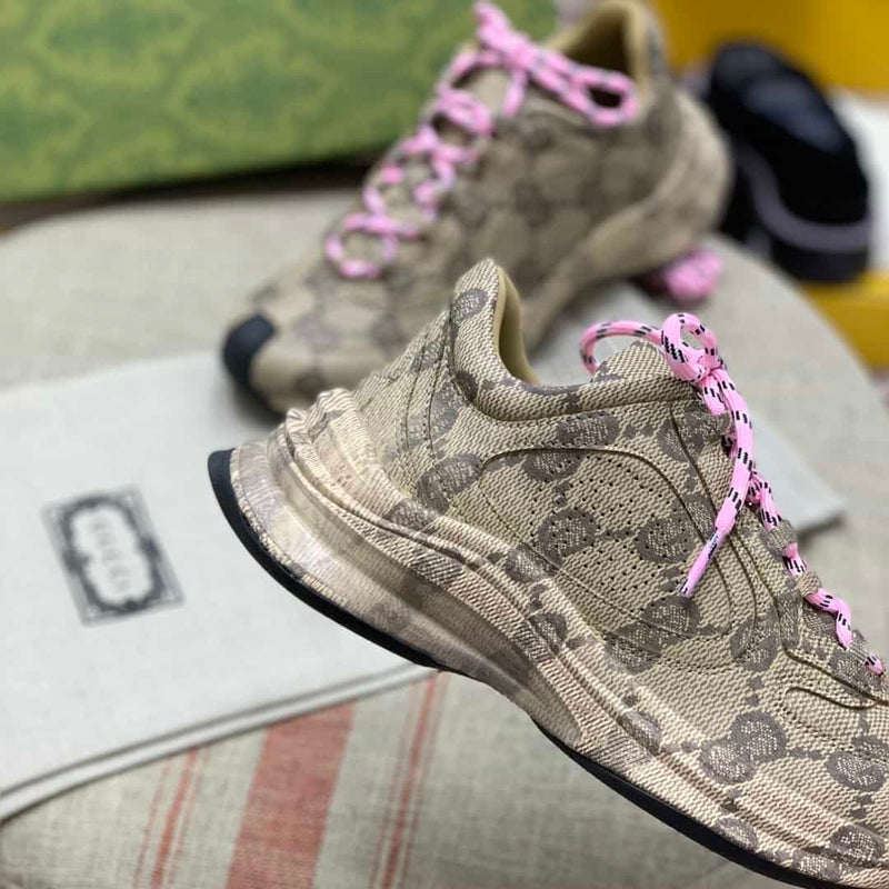 Tênis Gucci