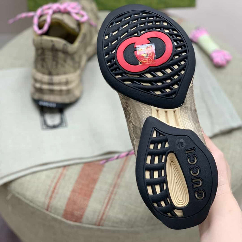 Tênis Gucci