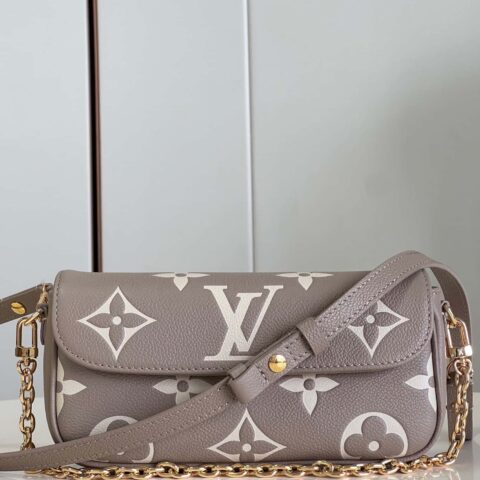 Bolsa Louis Vuitton Wallet On Chain Ivy