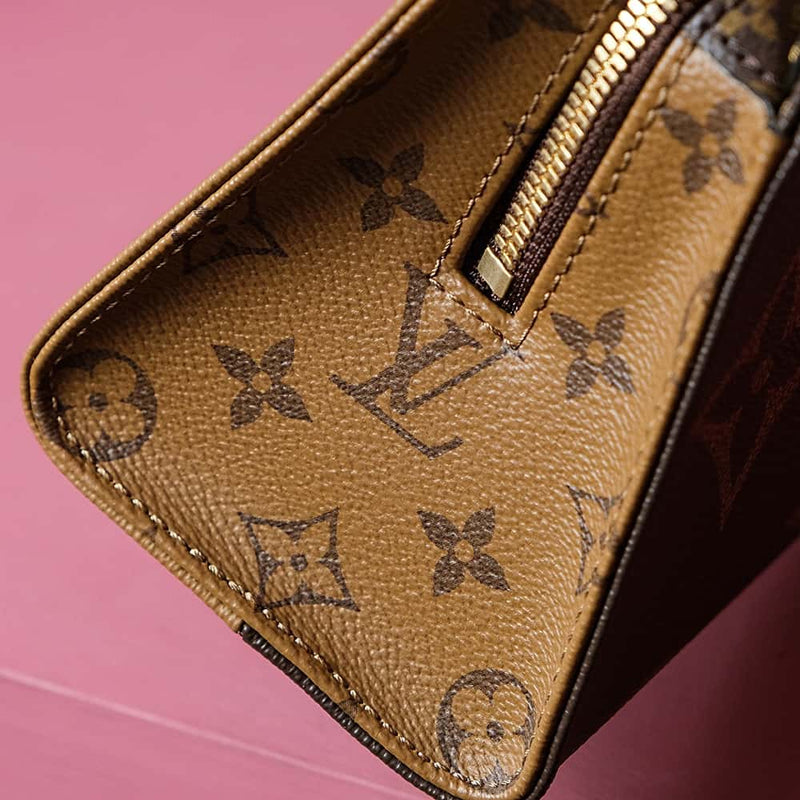 Bolsa Louis Vuitton OnTheGo East West