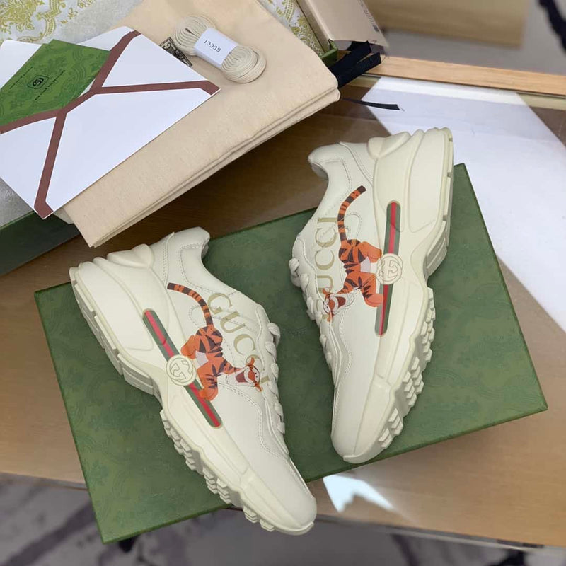 Tênis Gucci