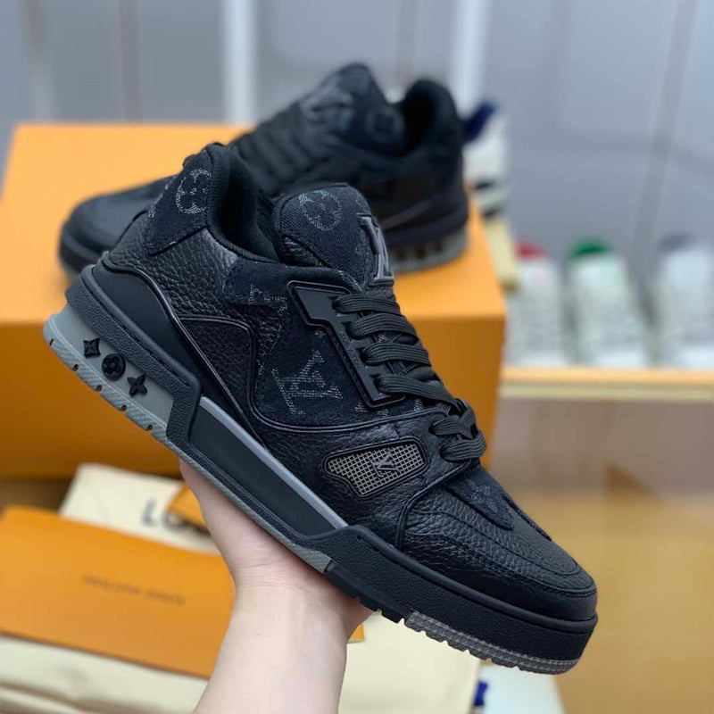 Tênis Louis Vuitton Trainer