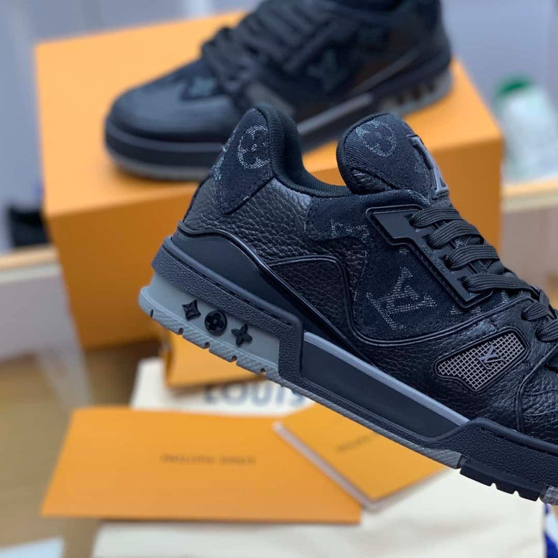 Tênis Louis Vuitton Trainer