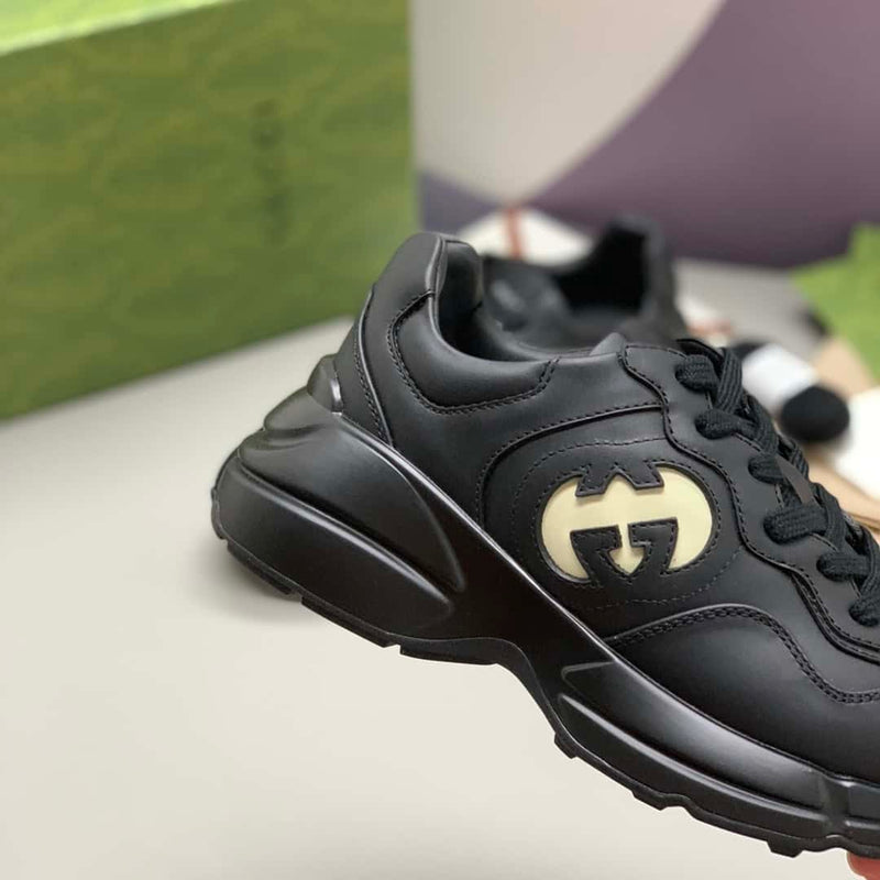 Tênis Gucci
