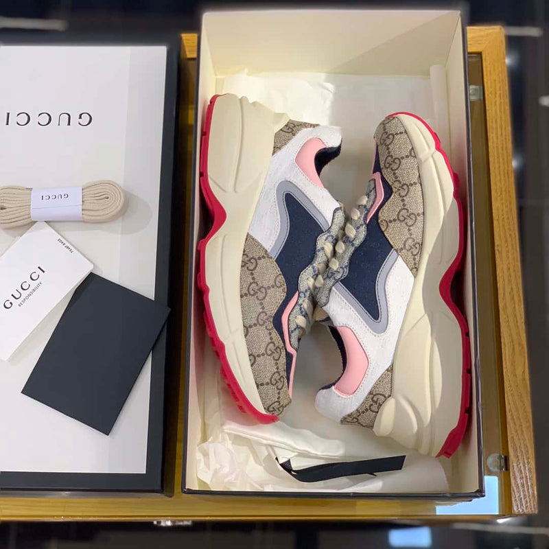 Tênis Gucci