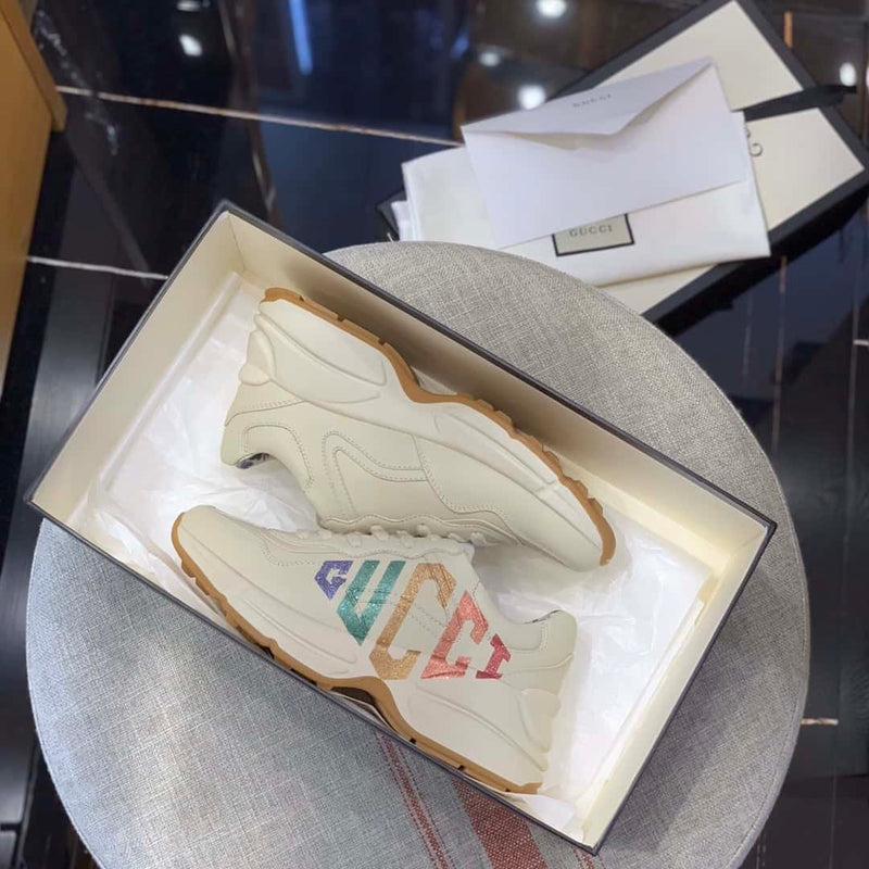 Tênis Gucci