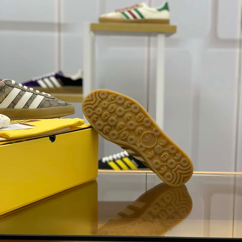 Tênis Gucci