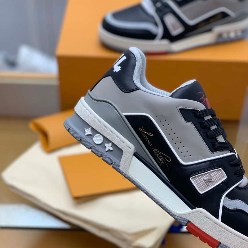 Tênis Louis Vuitton Trainer