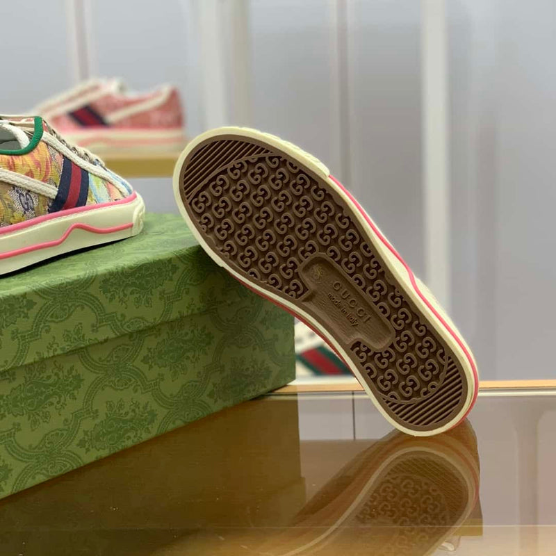 Tênis Gucci