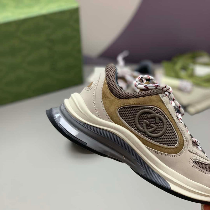Tênis Gucci