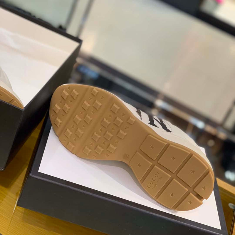 Tênis Gucci