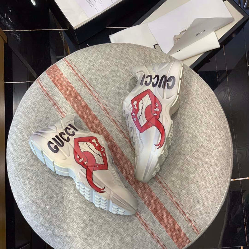 Tênis Gucci