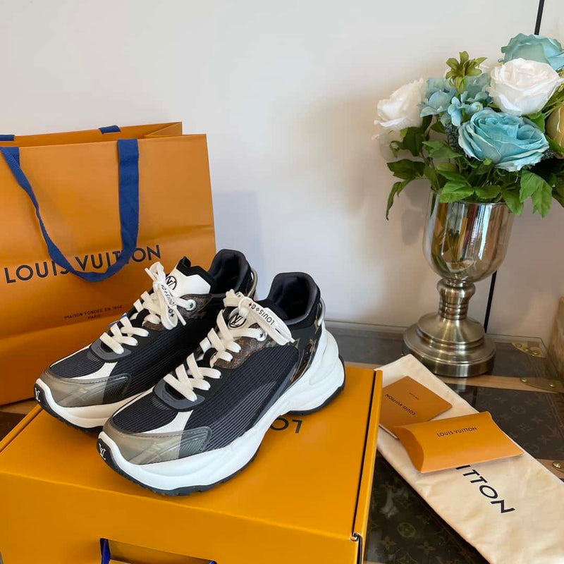 Tênis Louis Vuitton RUN 55
