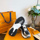 Tênis Louis Vuitton RUN 55