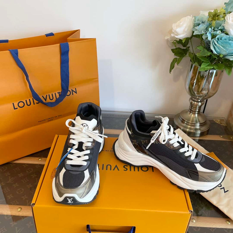 Tênis Louis Vuitton RUN 55