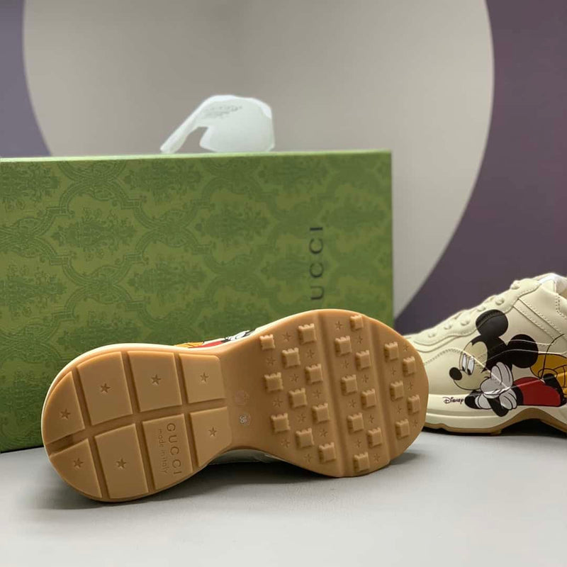 Tênis Gucci