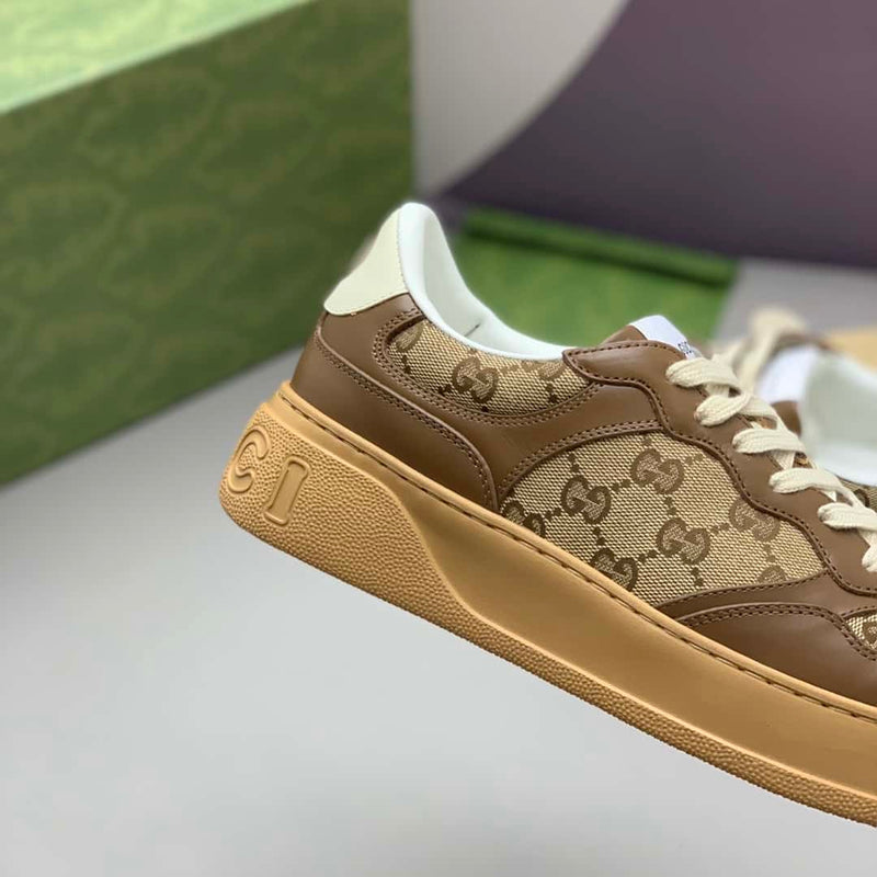Tênis Gucci