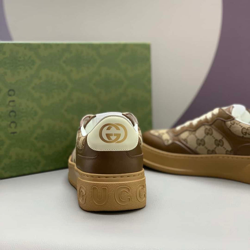Tênis Gucci